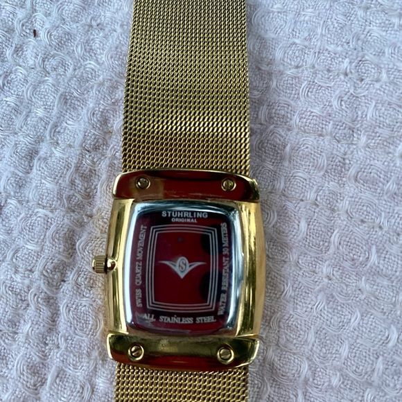 Stuhrling original